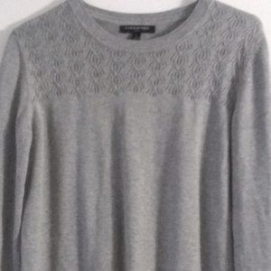 Banana Republic Pullover Sweater, Size Large
